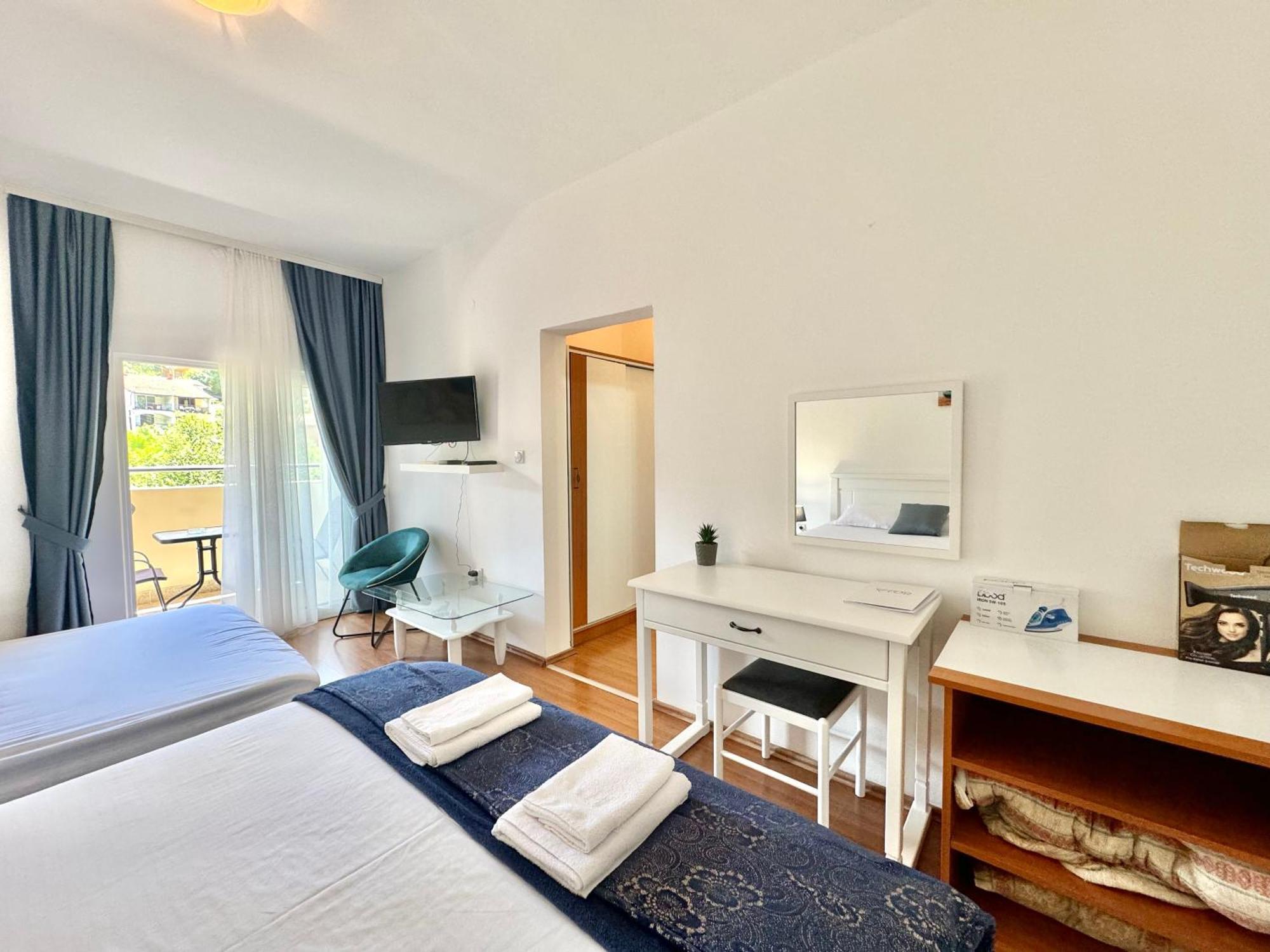 For-A Apartmani Bečići المظهر الخارجي الصورة