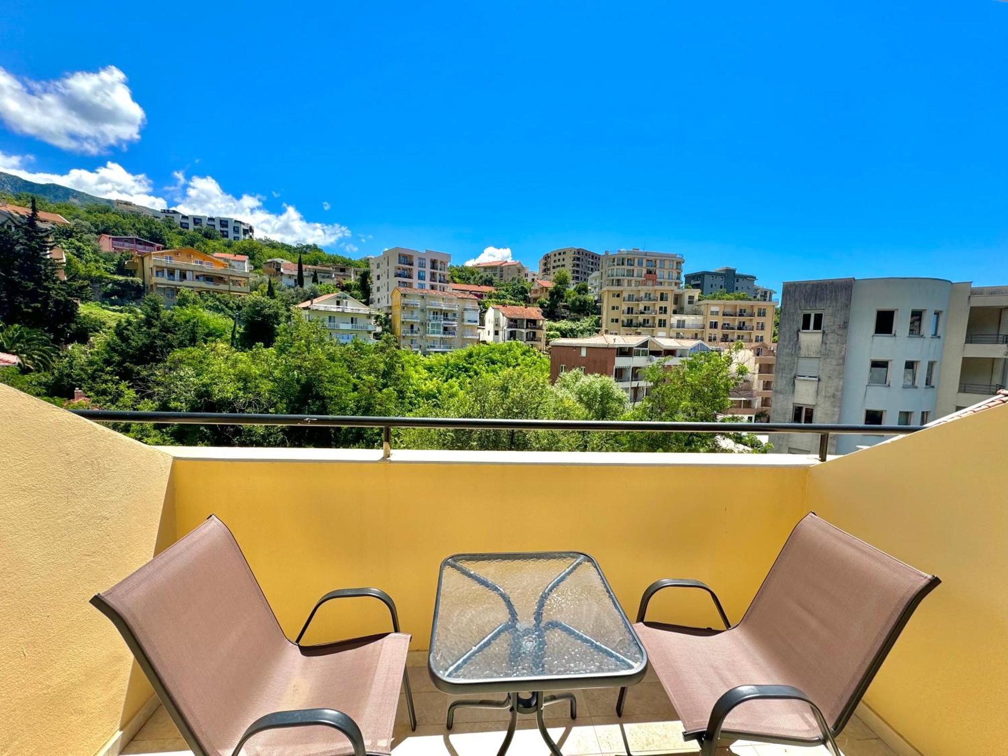 For-A Apartmani Bečići المظهر الخارجي الصورة